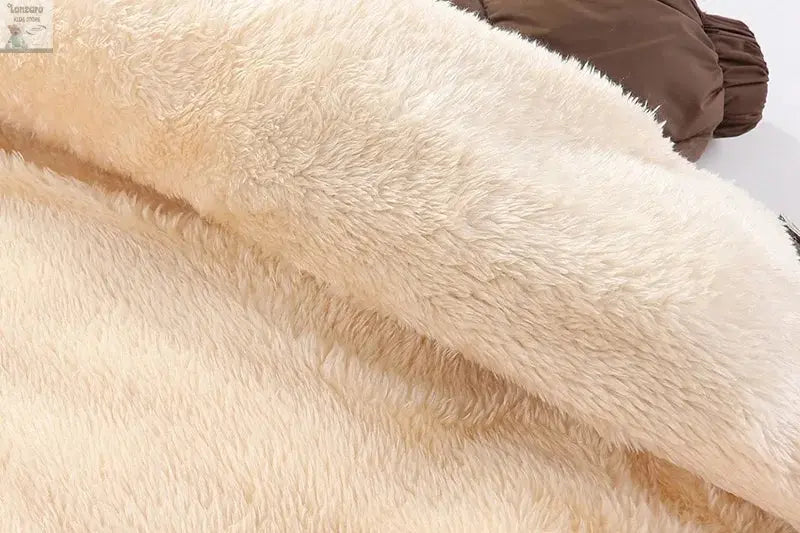 Productnaam: Winter Warmte: Baby Fleece Jacket met Kap - Lonzaro Kids
