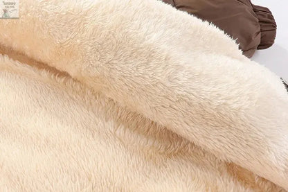 Productnaam: Winter Warmte: Baby Fleece Jacket met Kap - Lonzaro Kids