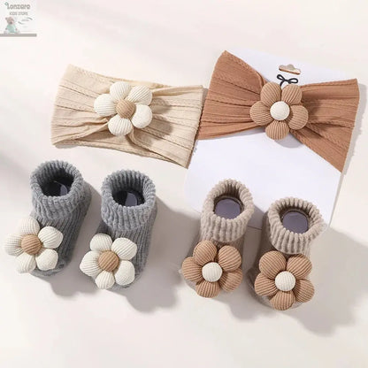 Bloemige Babyset: Hoofdband & Sokken - Lonzaro Kids