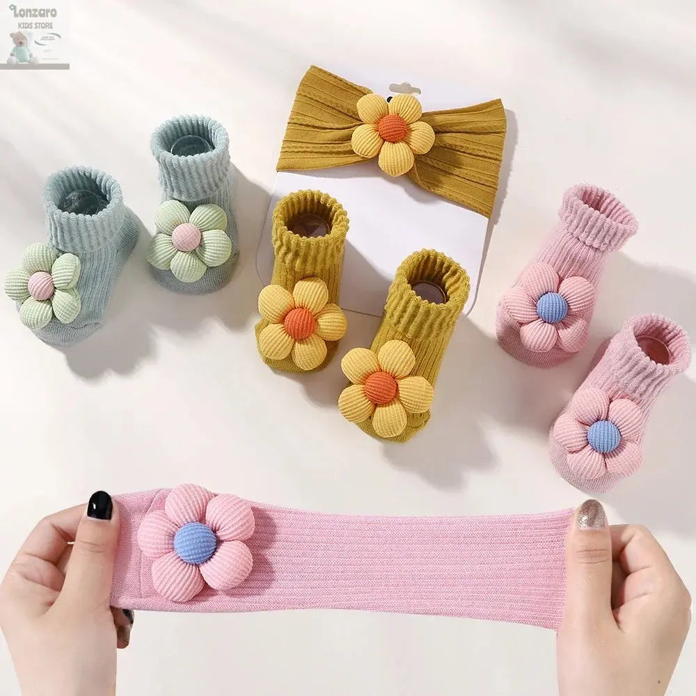 Bloemige Babyset: Hoofdband & Sokken - Lonzaro Kids