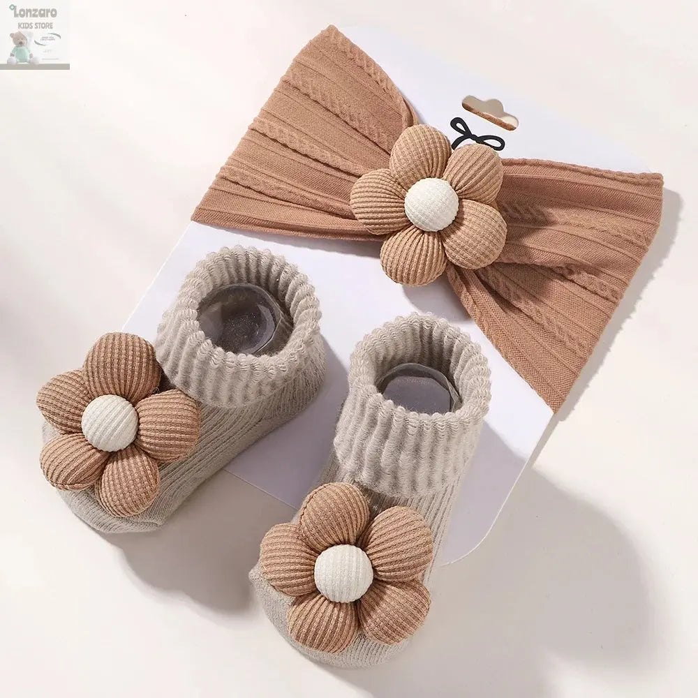 Bloemige Babyset: Hoofdband & Sokken - Lonzaro Kids