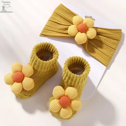 Bloemige Babyset: Hoofdband & Sokken - Lonzaro Kids