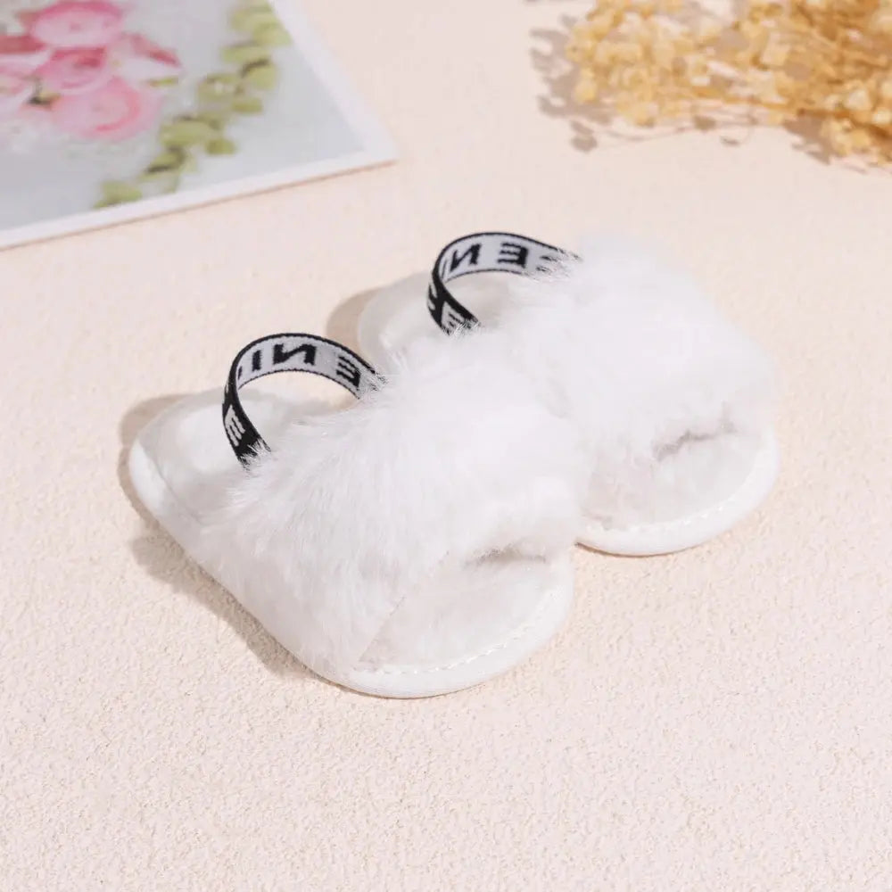 Productnaam: Zachte Luchtige Baby pantoffels - Lonzaro Kids